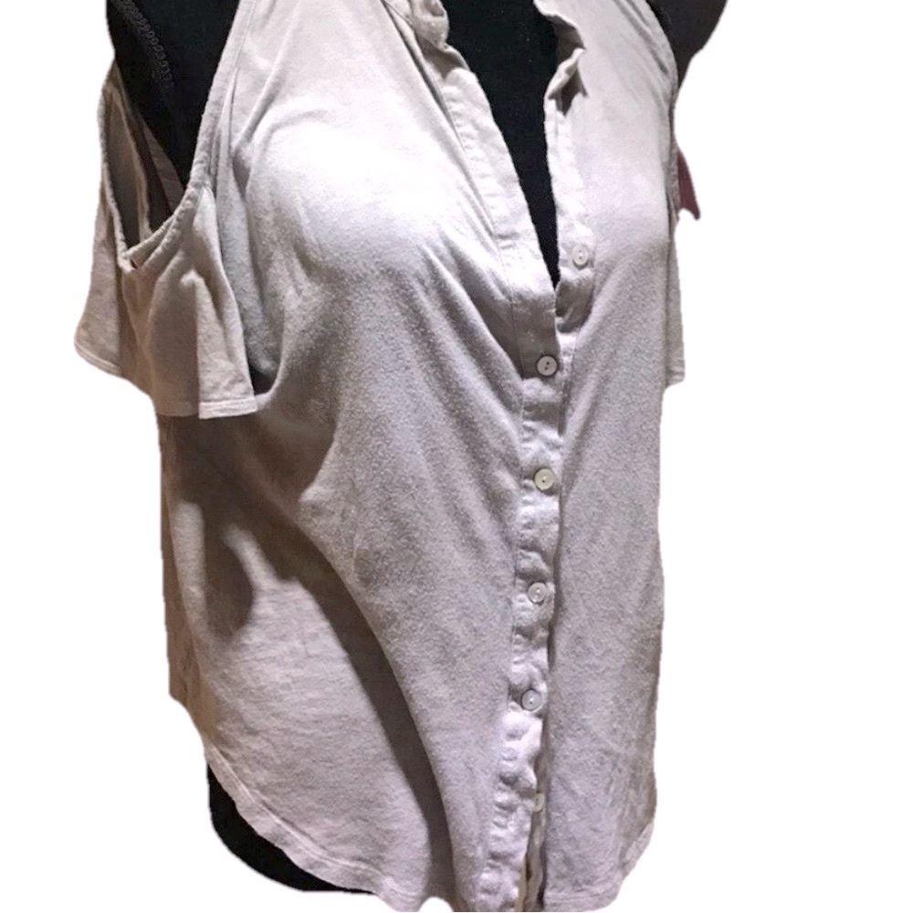Urban Outfitters Shoulder cut out  button t shirt y2k vintage women’s sz medium
